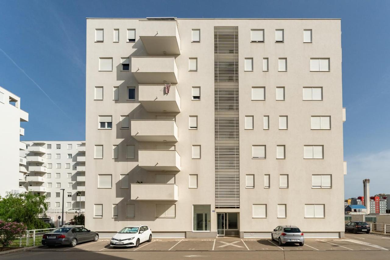 City Lux Apartment 1- With Garage And Balcony Задар Экстерьер фото